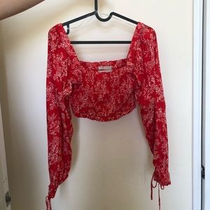 urban outfitters top floral red